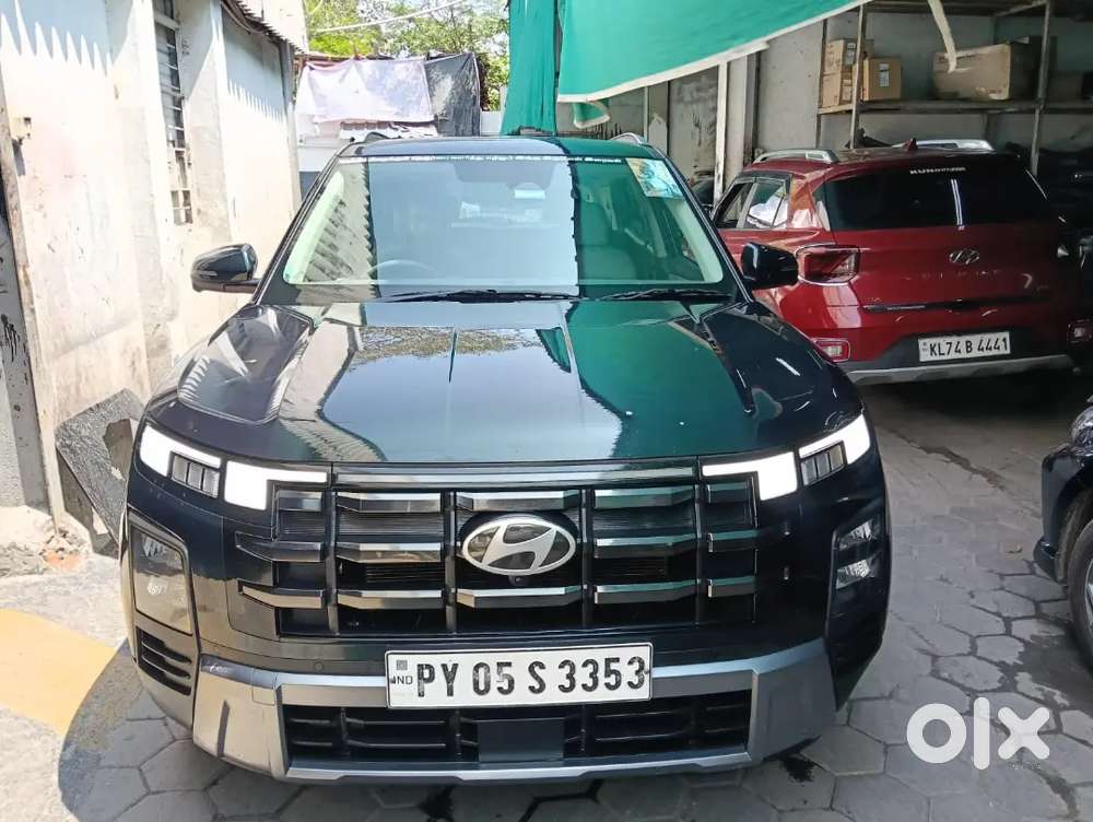 Hyundai Creta 2024 August Petrol 40000 Km Driven Dark Green Colour