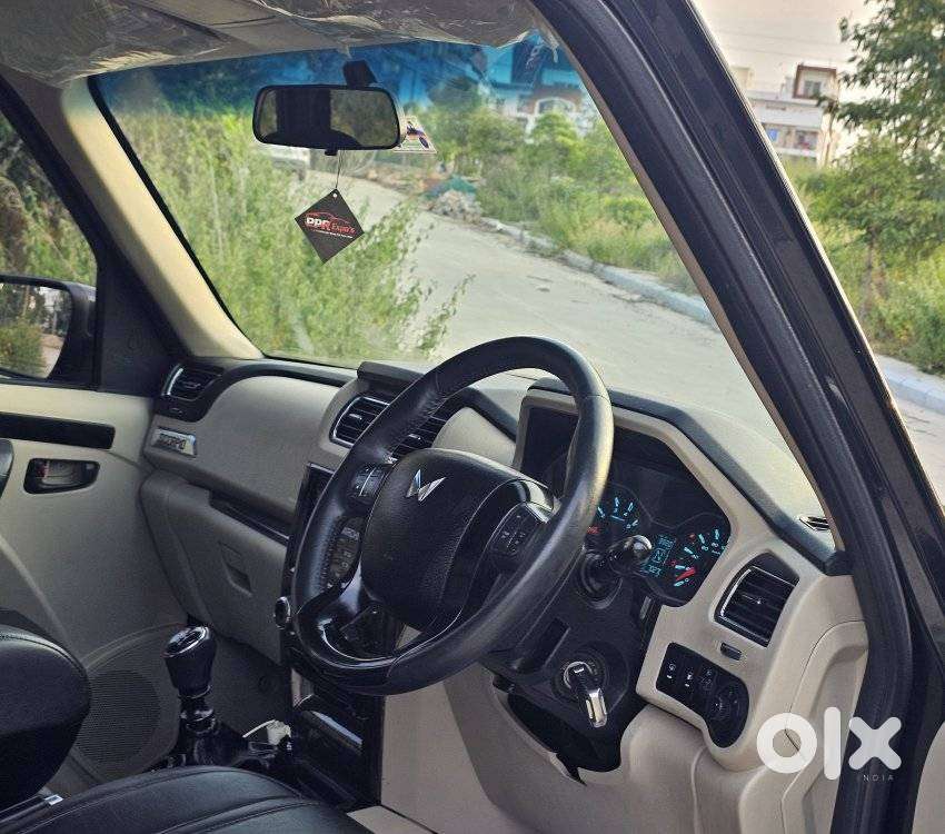 Mahindra Scorpio Classic 2.2 S 11 Mt 7 Str, 2023, Diesel