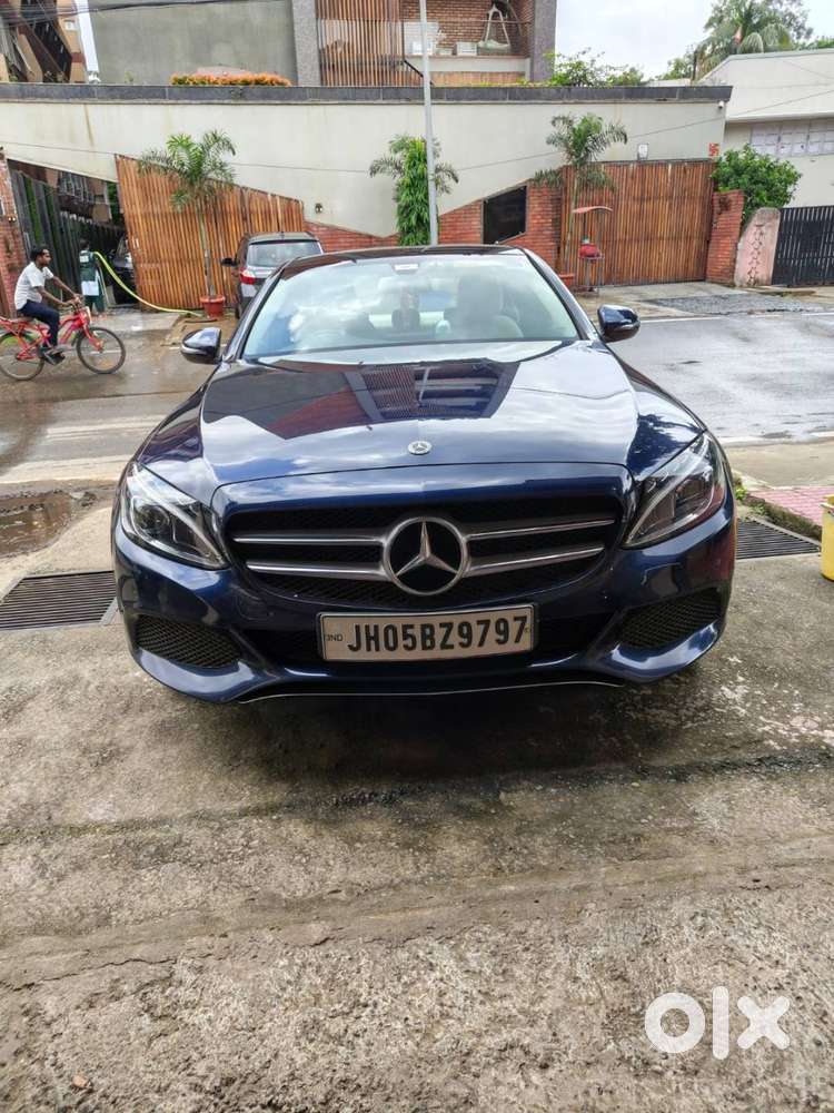 Mercedes-benz C-class 2018 Diesel 33442 Km Driven