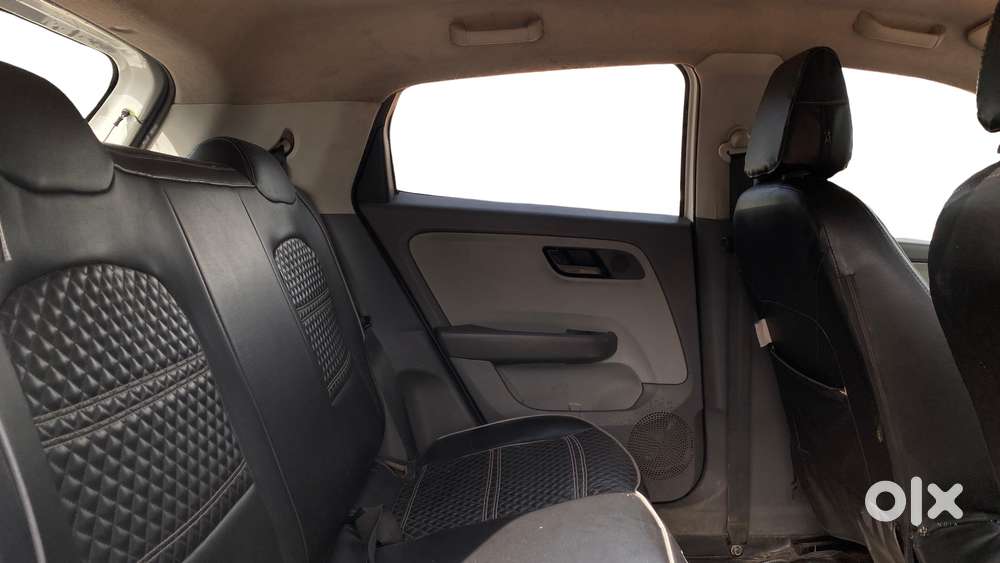 Tata Altroz 1.2 Xm, 2020, Petrol