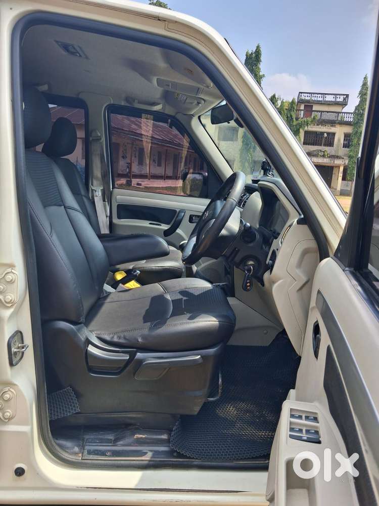 Mahindra Scorpio S11 Mt 7s, 2020, Cng & Hybrids