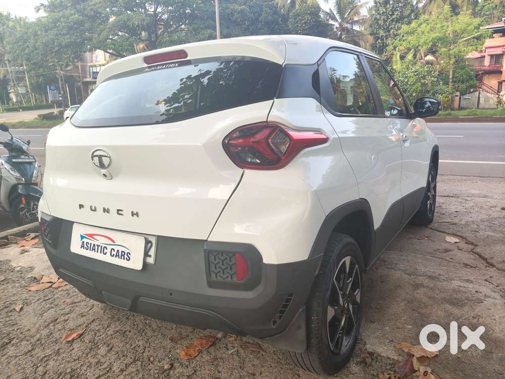Tata Punch Accomplished, 2022, Petrol
