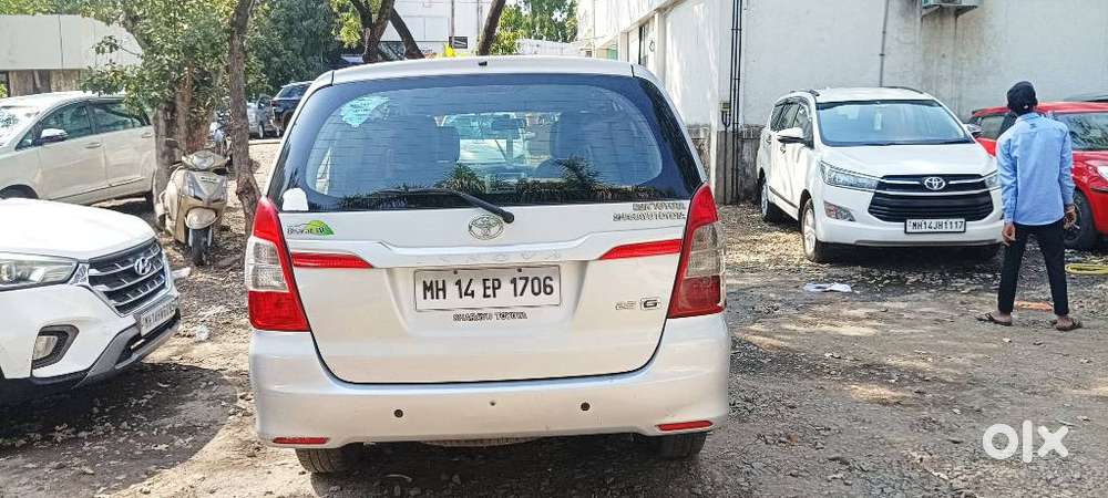 Toyota Innova [2013-2016] 2.5 G4 8 Str, 2014, Diesel