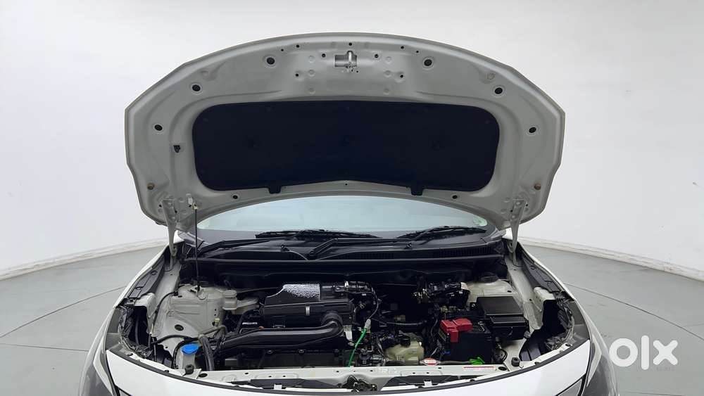 Toyota Glanza 1.2 V Amt, 2022, Petrol