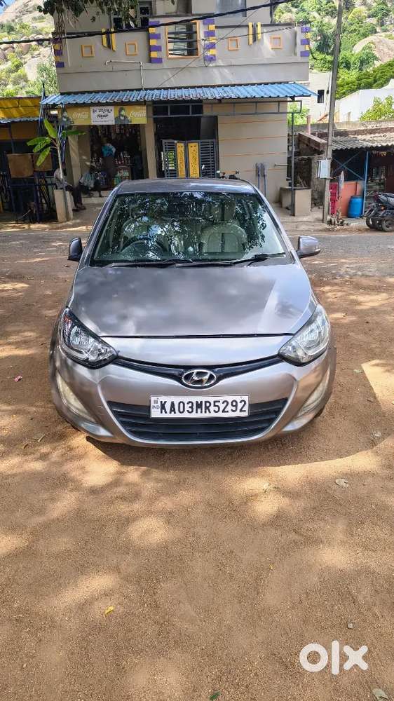 Hyundai I20 Asta Diesel 2012 Manual