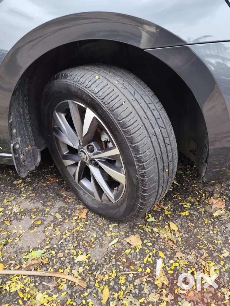 Skoda Slavia Style 1.5l Tsi Dsg, 2022, Petrol