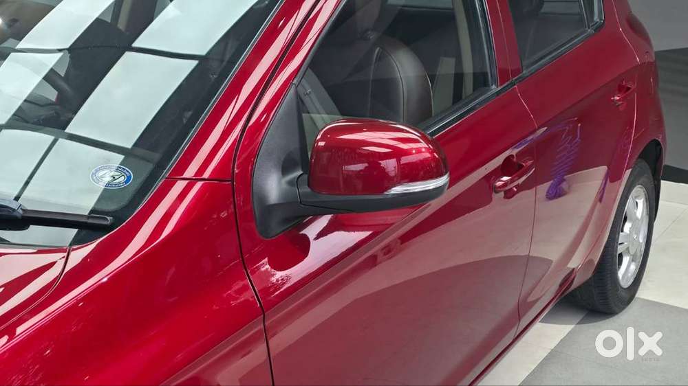 Hyundai I20 2011 Petrol 76500 Km Driven