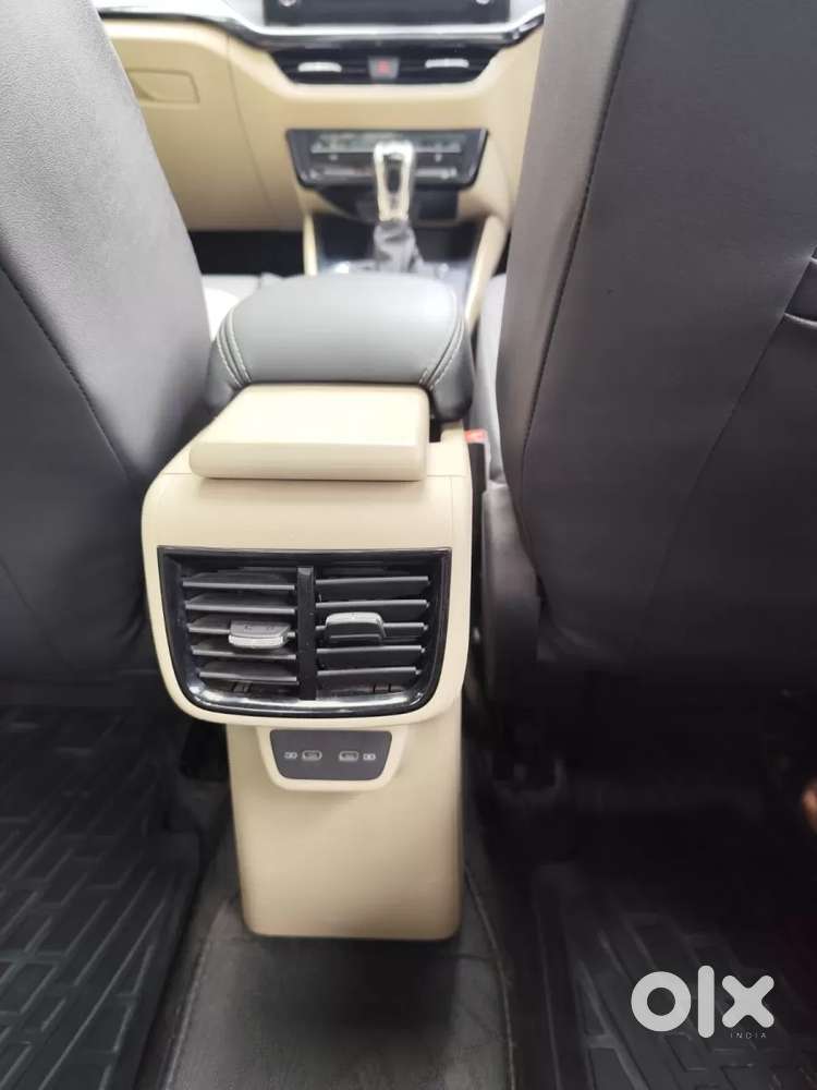 Skoda Slavia Style 1.5l Tsi Dsg, 2022, Petrol