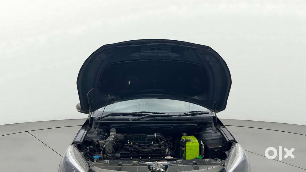 Maruti Suzuki Ciaz 1.5 Alpha Shvs Petrol, 2018, Petrol