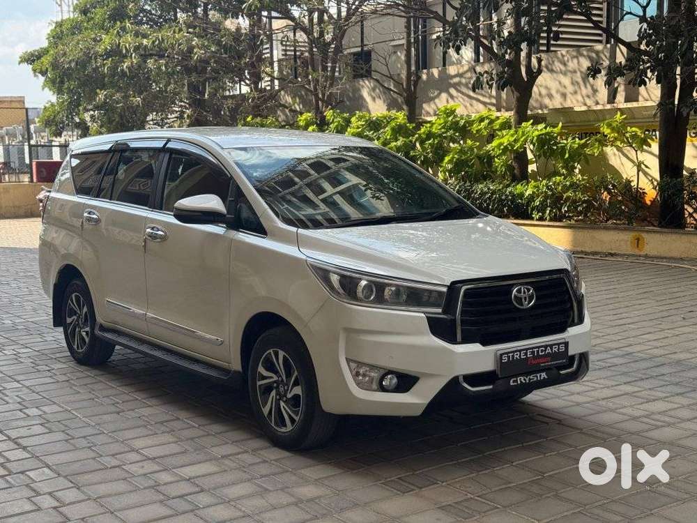 Toyota Innova Crysta 2.4 V, 2022, Diesel