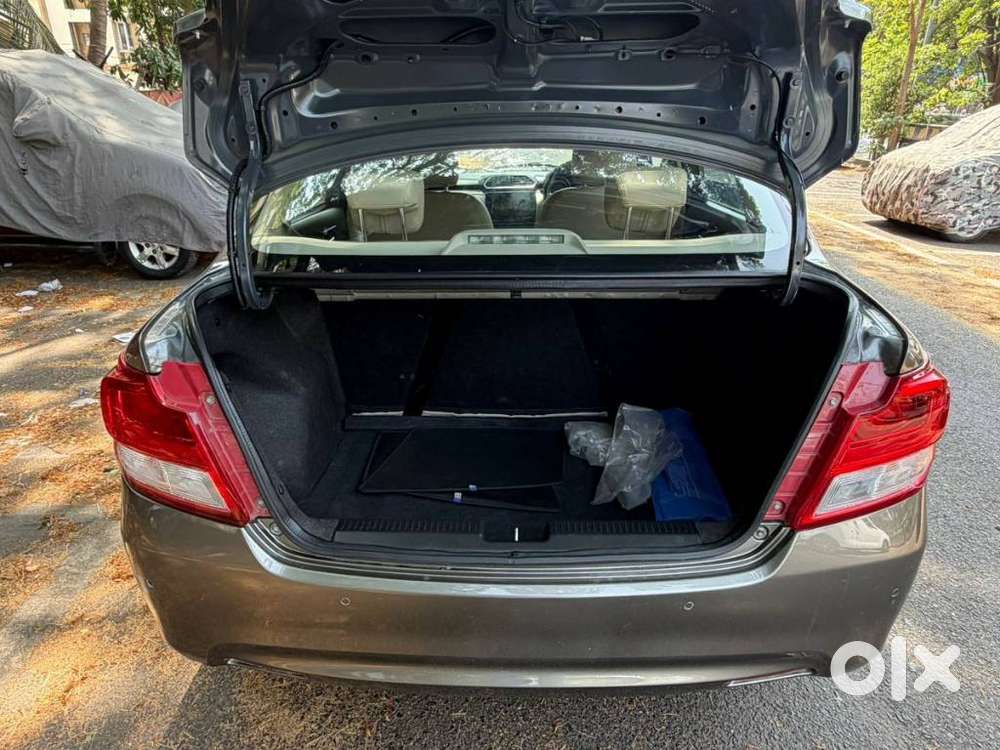 Maruti Suzuki Dzire 1.2 Vxi, 2023, Petrol