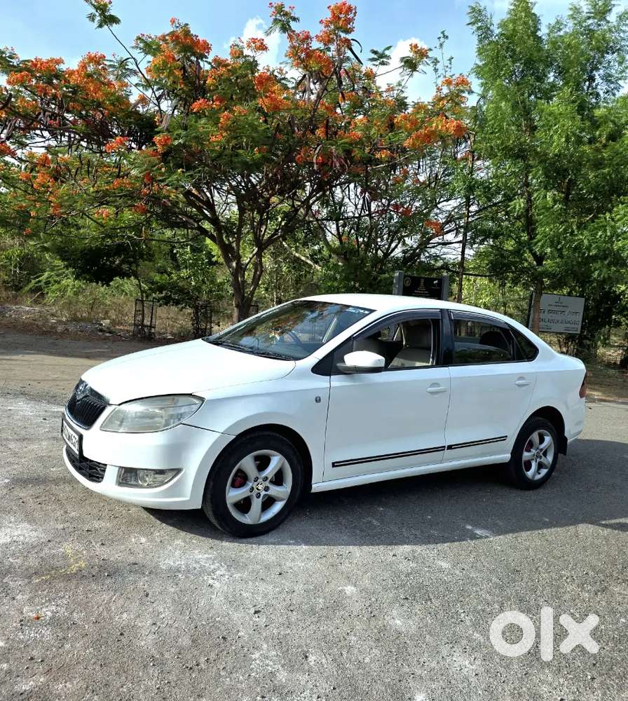 Skoda Rapid 2015 New Condition Just Take And Drive Urgent Sell
