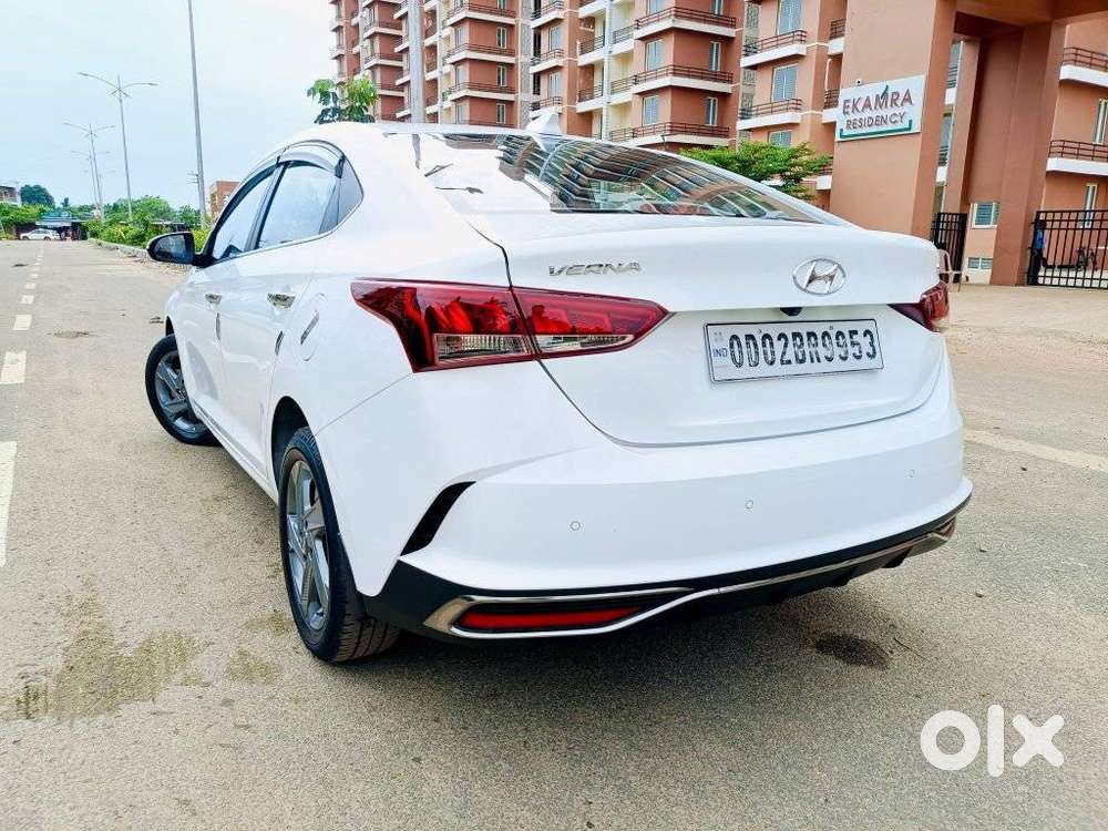Hyundai Verna 1.5 Sx Petrol Mt, 2021, Petrol