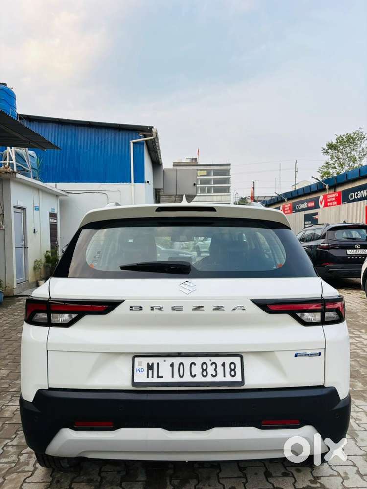 Maruti Suzuki Brezza 1.5 Zxi Plus Smart Hybrid, 2023, Petrol