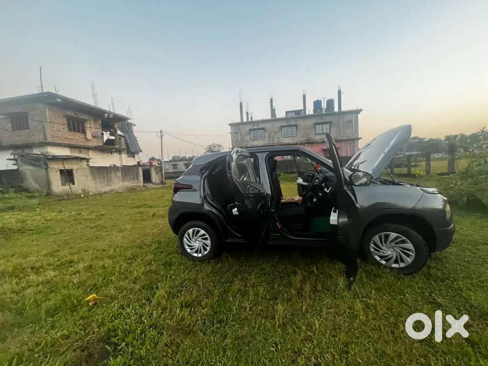 Tata Punch 2025 Petrol Well Maintained