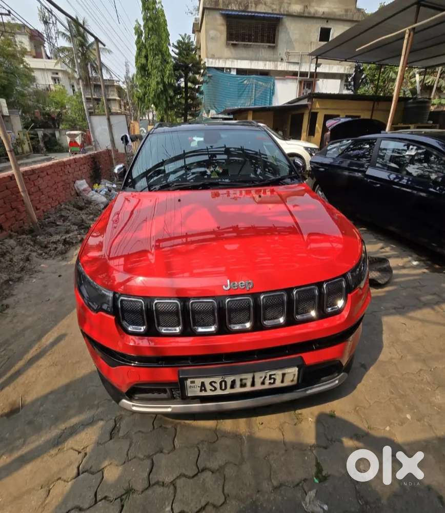 Jeep Compass  2.0 Diesel Well Maintained With Penoromic Sunroof  .