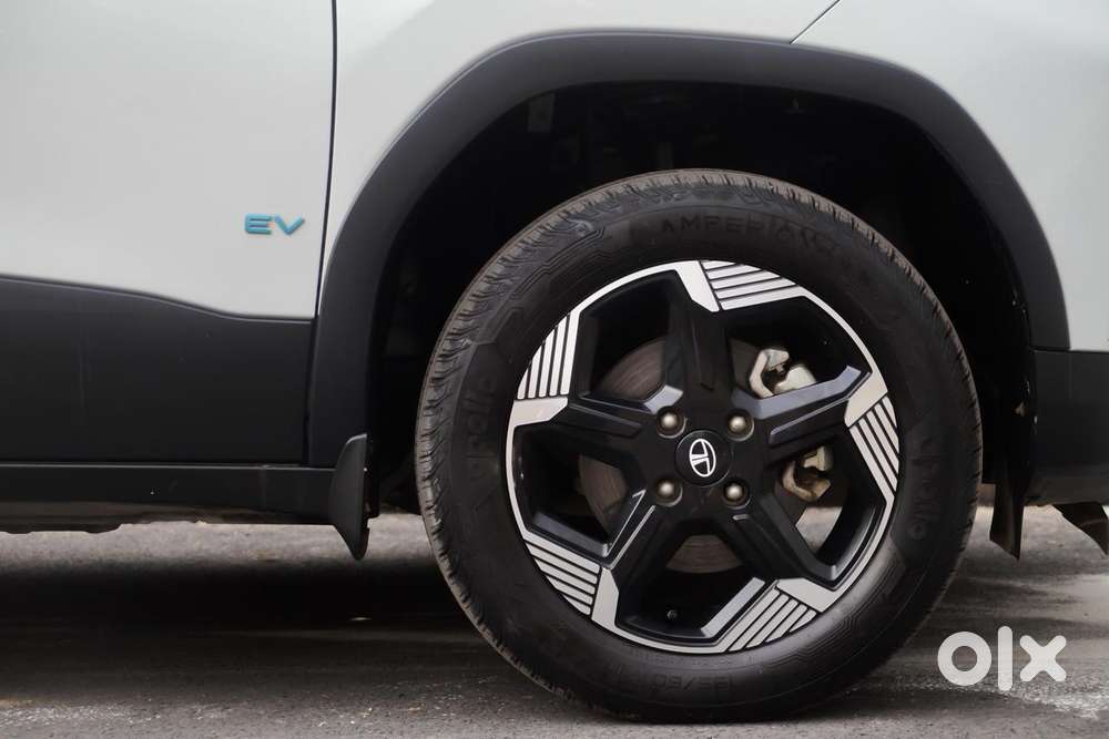 Tata Punch Ev Empowered Plus S, 2024, Electric
