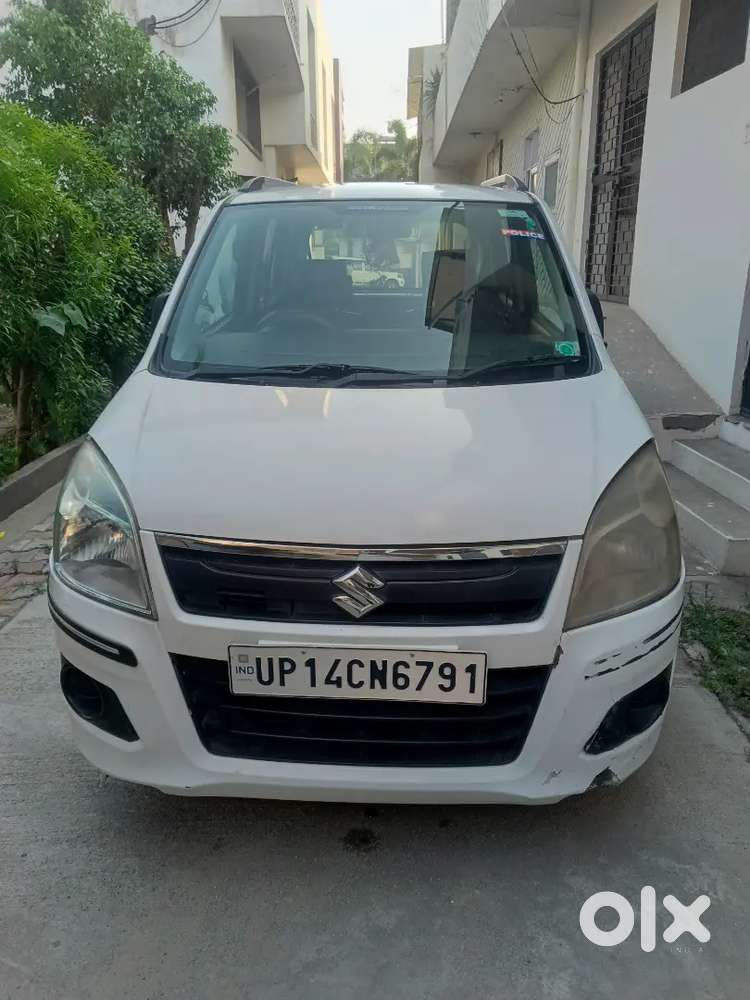 Wegnor Lxi 2015 Petrol  1st Owner