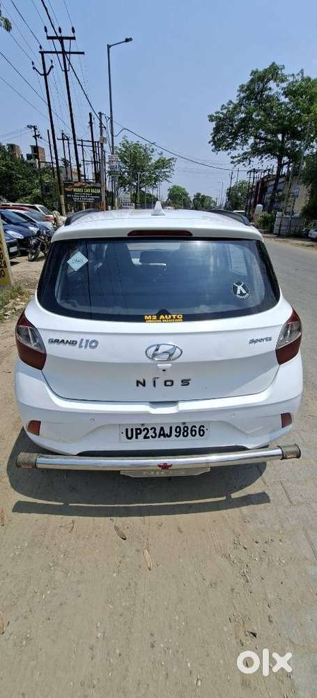 Hyundai Grand I10 Nios Sportz, 2022, Cng & Hybrids