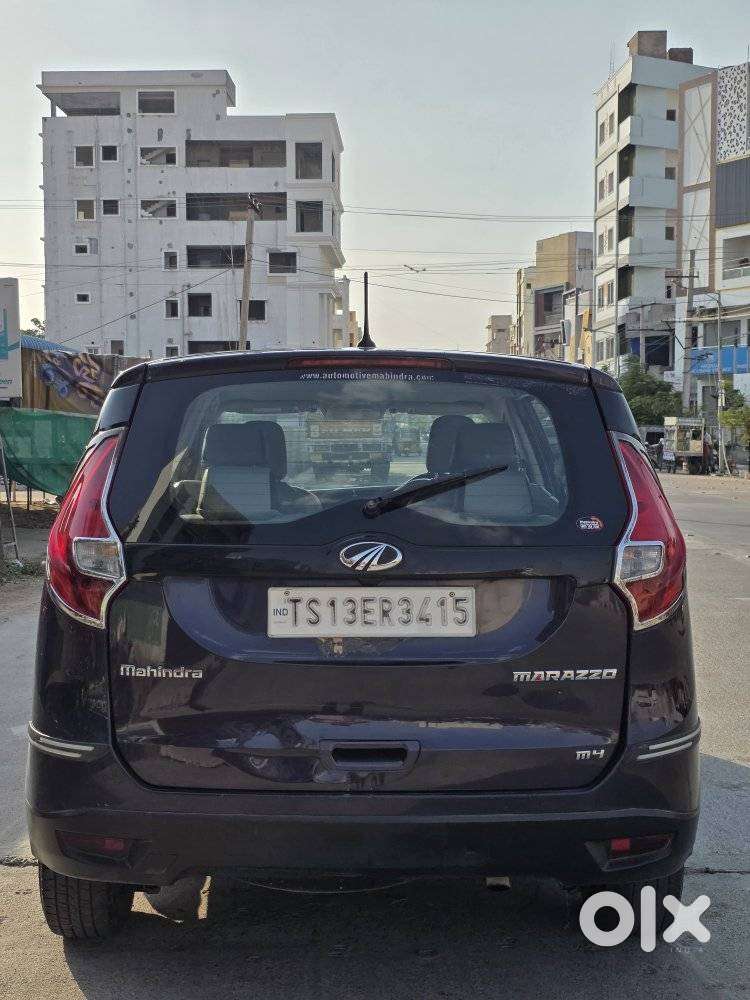 Mahindra Marazzo M4, 2020, Diesel
