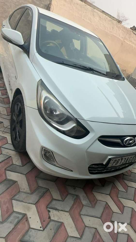 Hyundai Verna Diesel Manual 2013