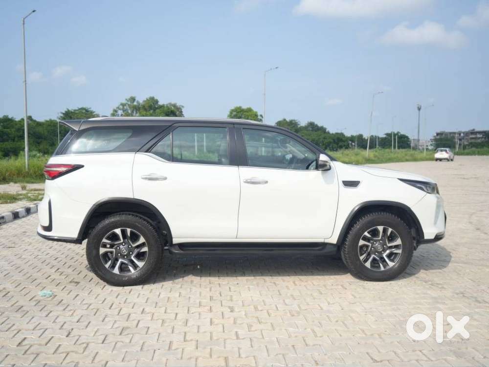 Toyota Fortuner Legender 4x2 At 2.8, 2022, Diesel