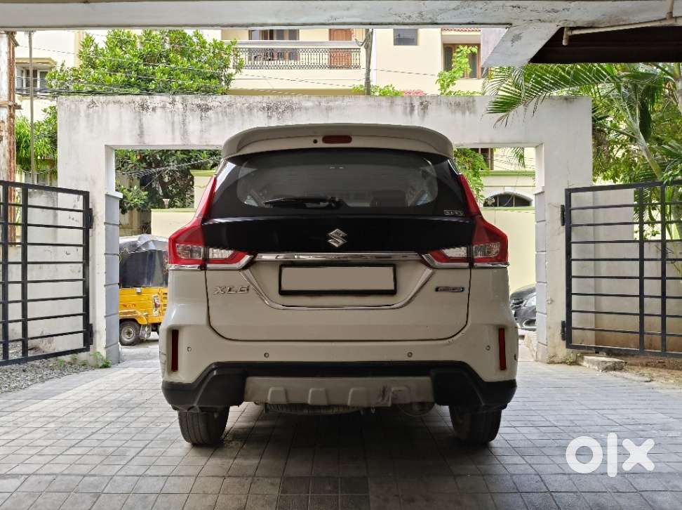 Maruti Suzuki Xl6 1.5 Alpha At, 2021, Petrol