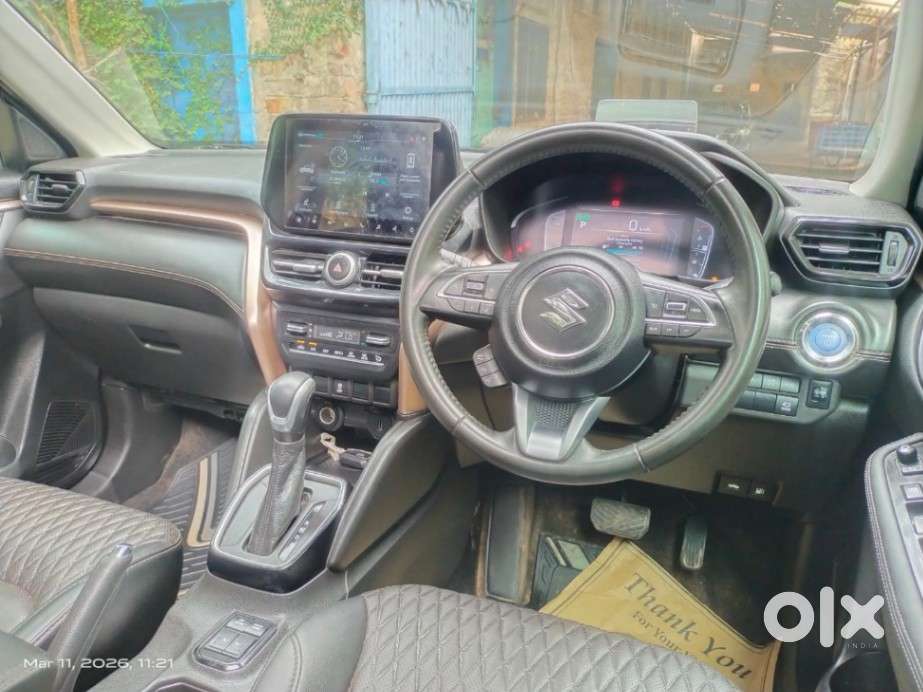 Maruti Suzuki Grand Vitara 1.5 Alpha Plus Intelligent Hybrid Ecvt, 2..