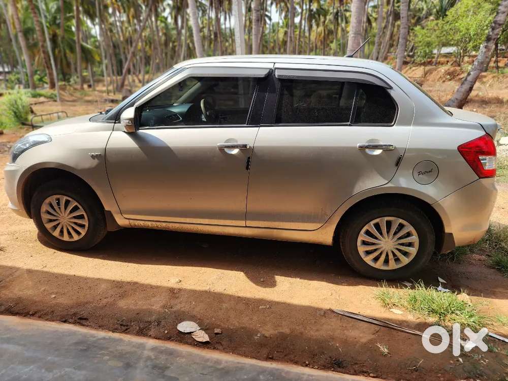 Maruti Suzuki Dzire 2015 Petrol 105000 Km Driven