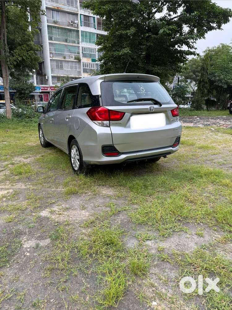 Honda Mobilio 2016 Read Full Ad.