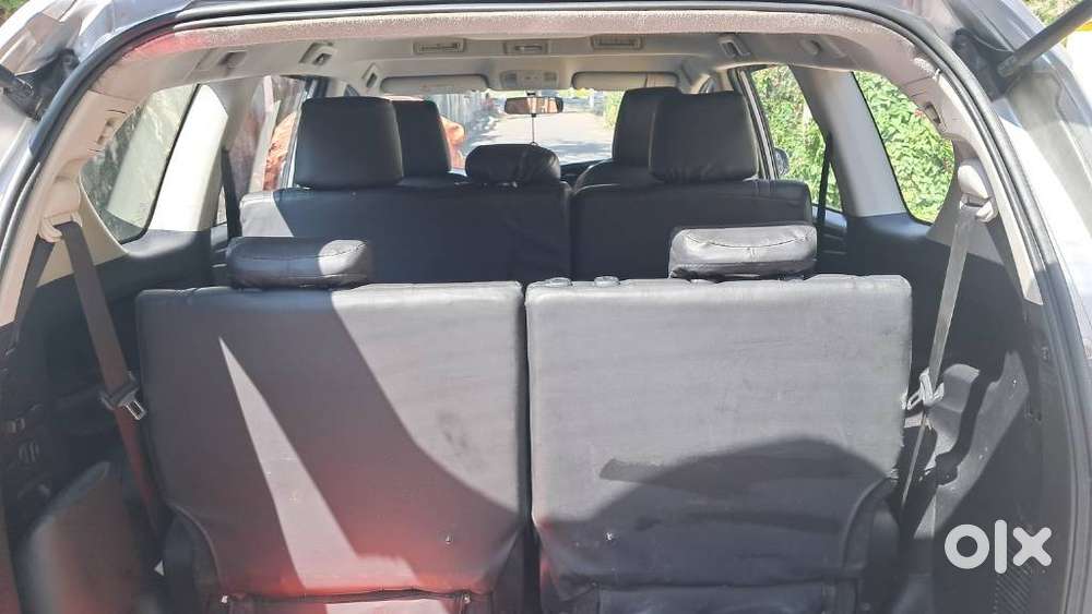 Toyota Innova Crysta 2.4 G Mt 8s, 2019, Diesel