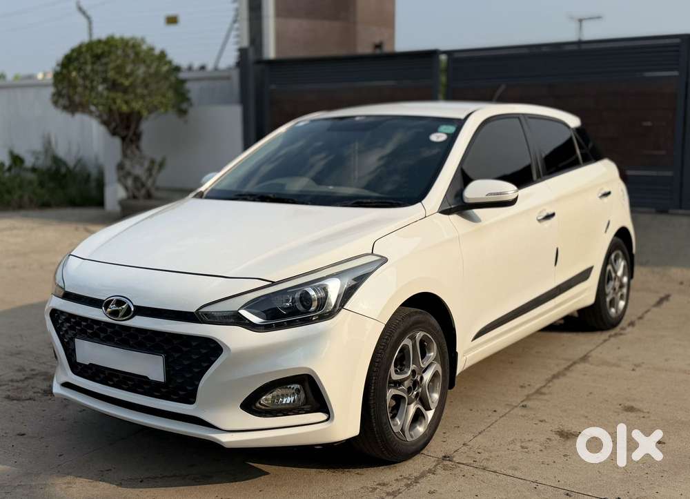 Hyundai I20 Asta (o) 1.2 Mt, 2018, Petrol