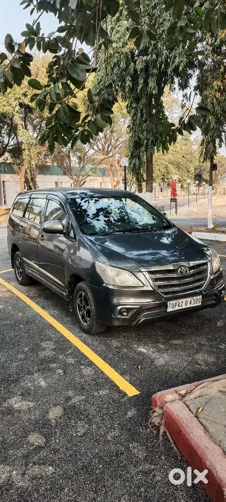 Toyota Innova 2010 Diesel Well Maintained