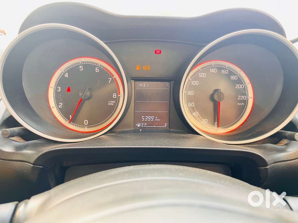 Maruti Suzuki Swift Amt Vxi, 2021, Petrol