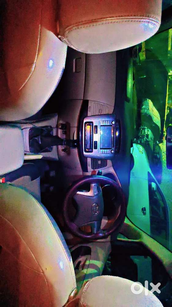 Toyota Innova 2013 Diesel 110000 Km Driven