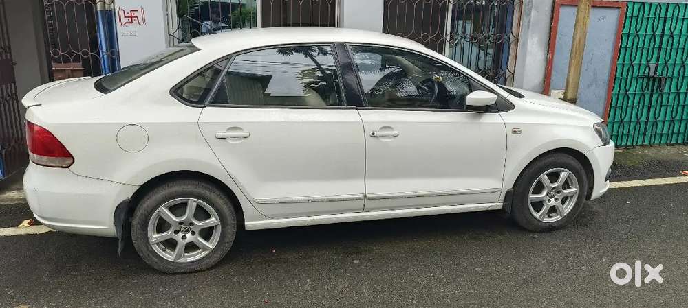 Volkswagen Vento 1.6 Petrol 2013