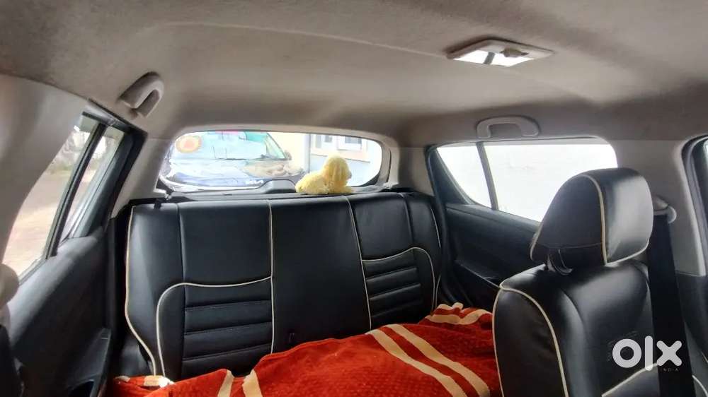 Swift Maruti Lxi 2012