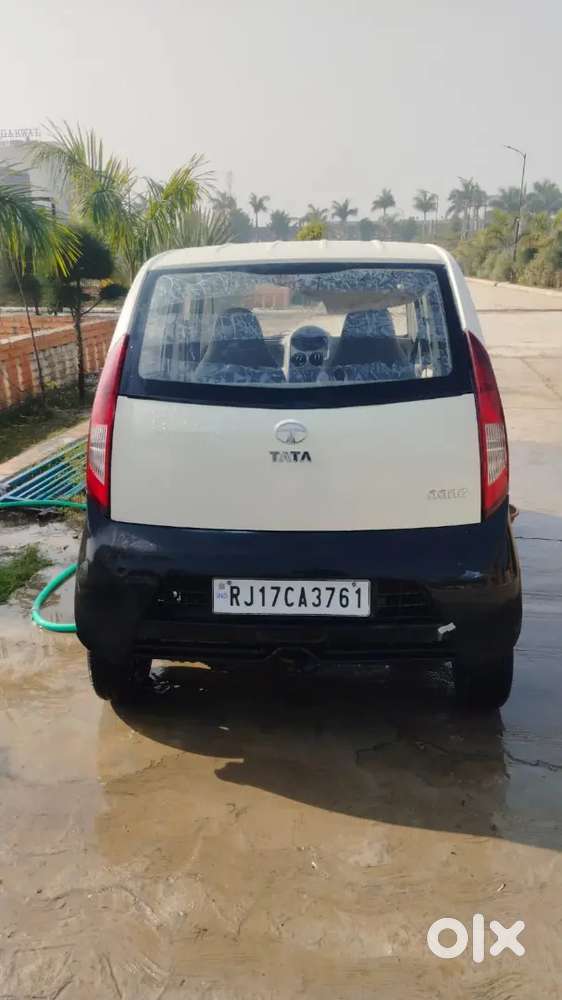 Tata Neno Sale
