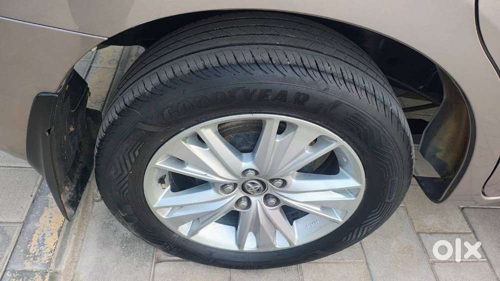 Toyota Innova Crysta 2.4 Z 7 Str, 2016, Diesel