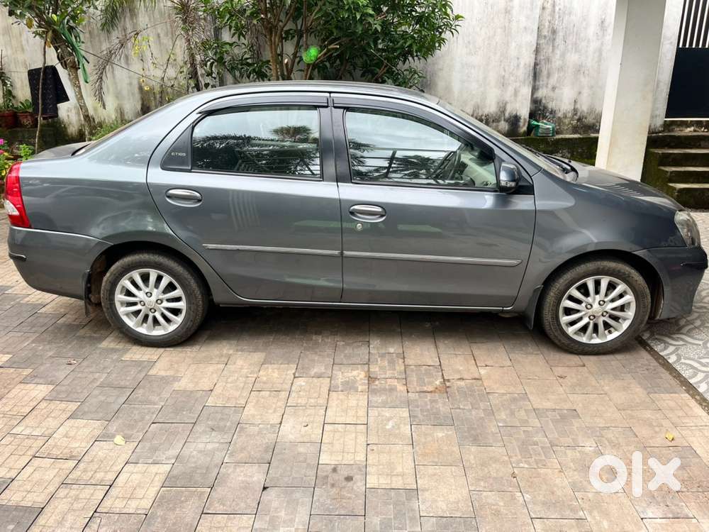 Toyota Etios 1.5 V 2014