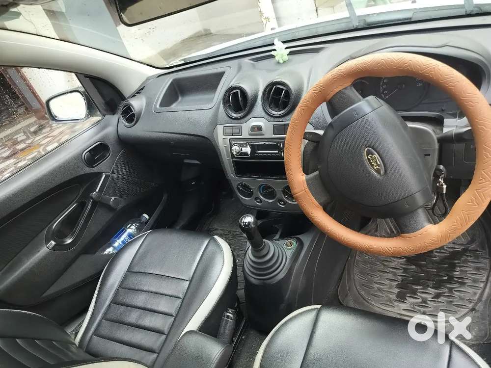 Ford Figo 2013 Petrol 80000 Km Driven 2027 Tk Passing