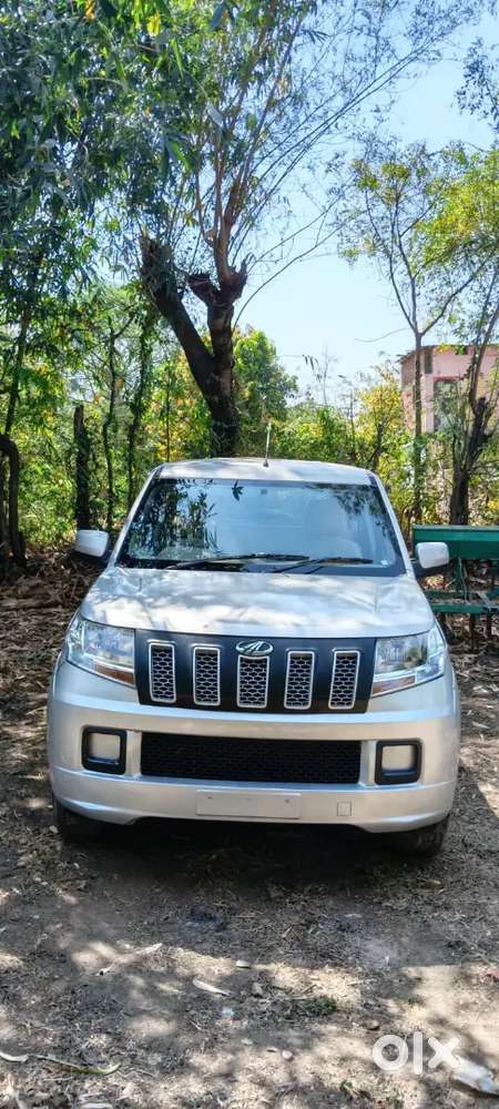 Mahindra Tuv 300 2016 Diesel 51000 Km Driven