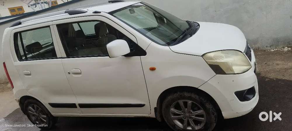 With Automatic Lpg Kit ,alloye Wheels, New Tyres