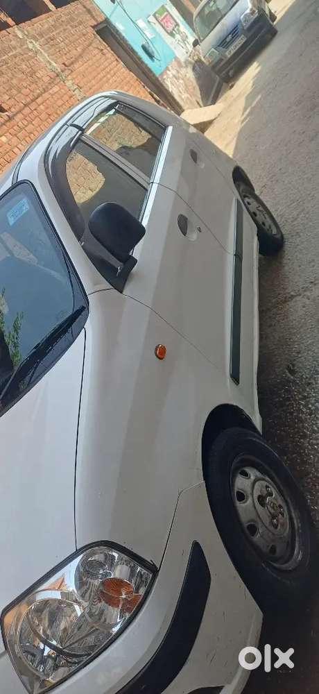 Hyundai Santro Xing 2012