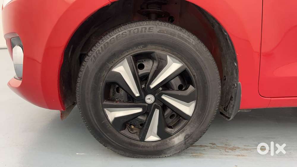 Maruti Suzuki Swift Vvt Vxi, 2020, Petrol