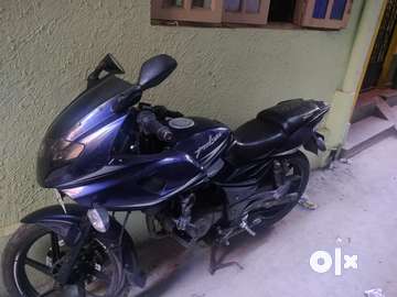 Bajaj Pulsar 220F Motorcycles 1759509474