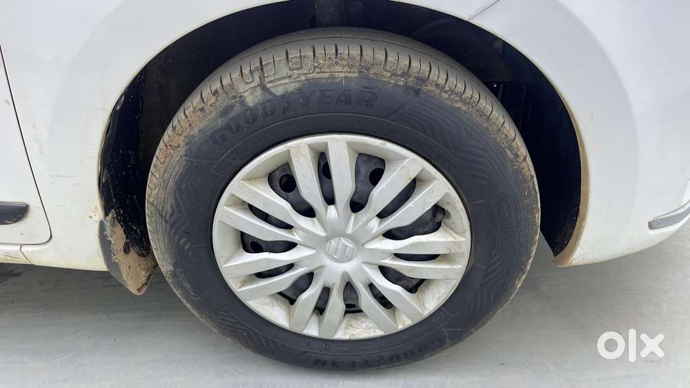Maruti Suzuki Dzire 1.2 Vxi, 2020, Petrol