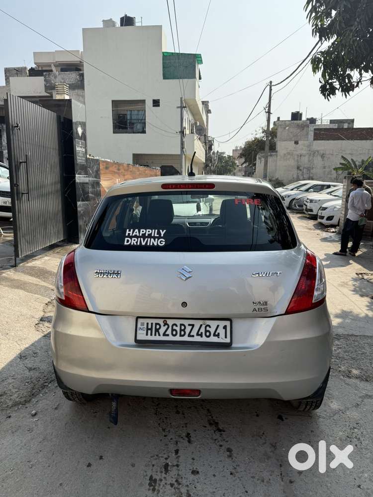Maruti Suzuki Swift Vxi Optional, 2013, Petrol