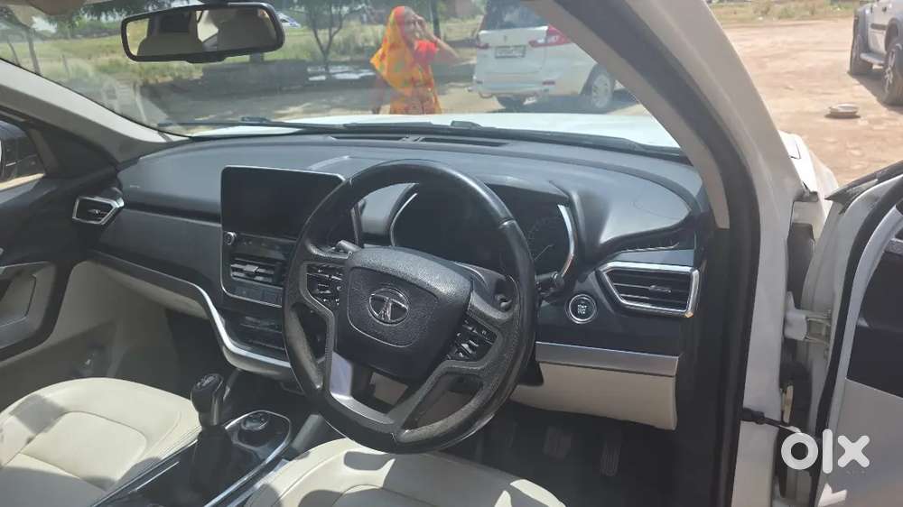 Tata Safari 2.0 Diesel 2022 Variant