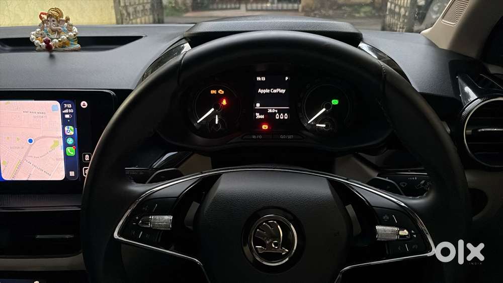 Mahindra Xuv300 W8 Diesel, 2022, Diesel